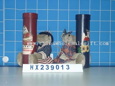 Bear holdingbottle 2/s
