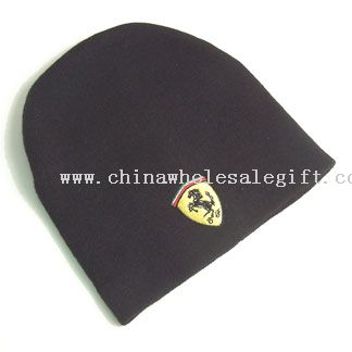 Knitted Pull On Hat Black