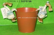 Polyresin Pot Accessories images