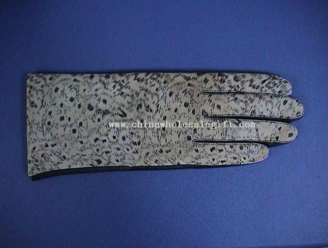 Ladies pig suede glove