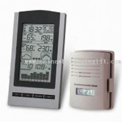 Wireless Weather Stations: Indoor/Outdoor Temperature and Humidity images