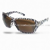 Womens Sunglasses with Animal-patterned Frame images