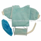 Isolation Gown and Face Mask with Bacteria Filtration Less than 200cfu/g images