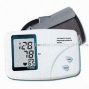 CE-approved Fully Automatic Wrist Blood Pressure Meter images