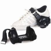 Flashing Roller Shoes with Four PU Flashing Wheels and PA Plastic Bracket images