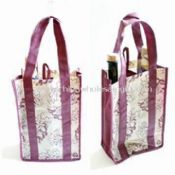 Wine Carrier for 2 Bottles Made of 80gsm Non Woven PP images