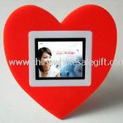 2.4 inch Heart Shaped Mini Digital Photo Frame images