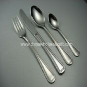 Classic handle design cutlery set images