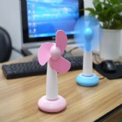 Small Portable USB Fan images