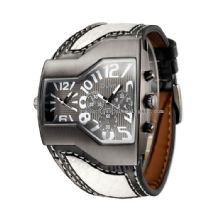 Hommes montres militaires avec bracelet en cuir images