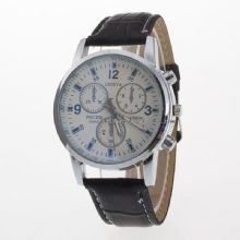 Relojes correa de cuero de tres ojos images