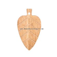 tabla de cortar de bambú de la hoja images