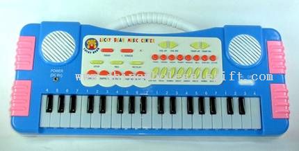 LUCKY BEAR MUSIC CENTER