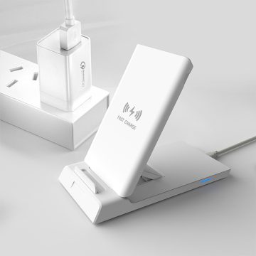 Cargador inalámbrico plegable de 10W de respuesta rápida y larga distancia portátil
