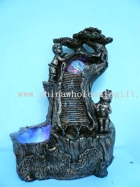 Polyresin fountain