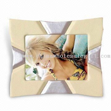 7-inch Digital Photo Frame with Leather Frame