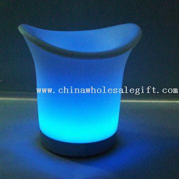 Christmas Ornament with 7.5 Working Voltage