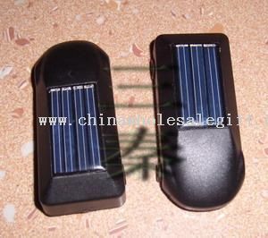 Solar toy vehicle