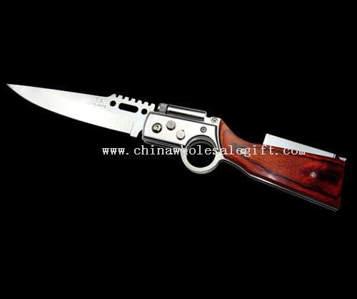 Multi-Use Pocket Knives