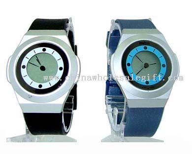 DIGITAL WATCH