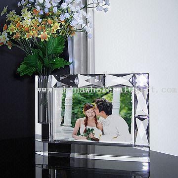 152 x 102mm Crystal/Glass Photo Frame with Photo
