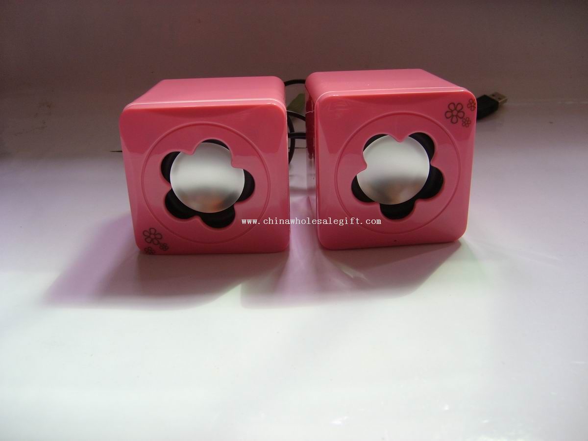 Portable speaker for MP3/MP4