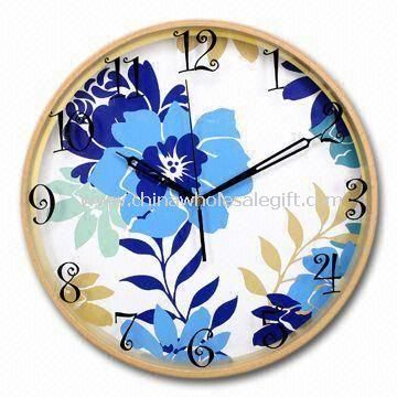 Wooden Wall Clock with One AA Battery