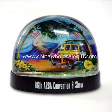 DIY Snow Globe Made of Acrylic