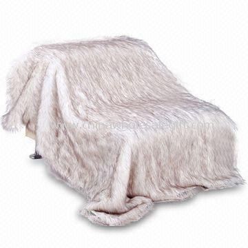 Faux Fur Blanket with Fake Suede Backside Made of 60% Acrylic and 40% Polyester