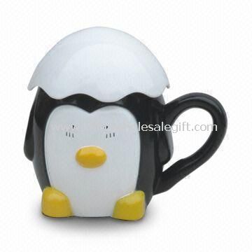 Water Cup, Customized Logos and Sizes are Welcome, Made of Plastic
