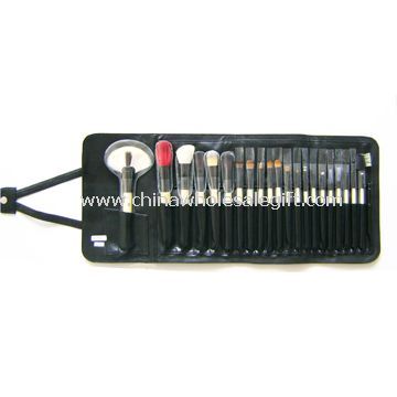 21-piece Makeup Cosmetic Brush Set with Aluminum Ferrule and Wooden Handle