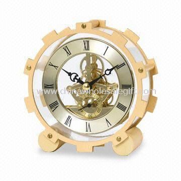 Desk Clock with Gear Design