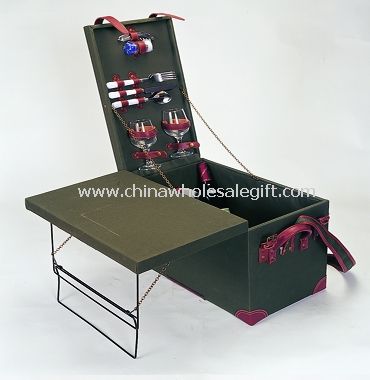 Outdoor Wooden Picnic Basket for 4 Persons