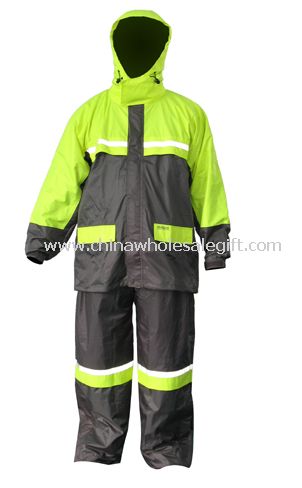 210T rip-stop nylon Raincoat