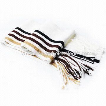 Knitted Scarf Made of Polyester