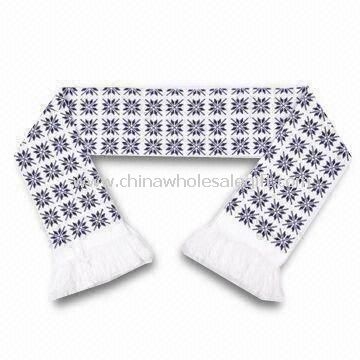 Sports Knitted Scarf Made of Polyester