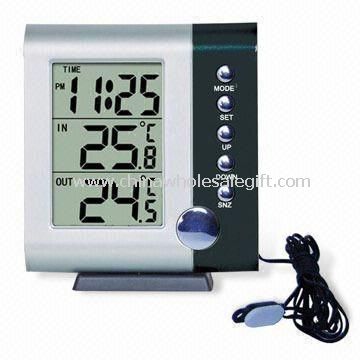 Desk Calendar with Indoor/Outdoor Thermometer