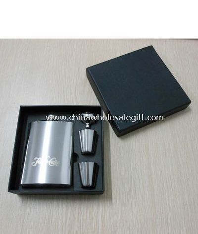 8OZ Hip Flask set