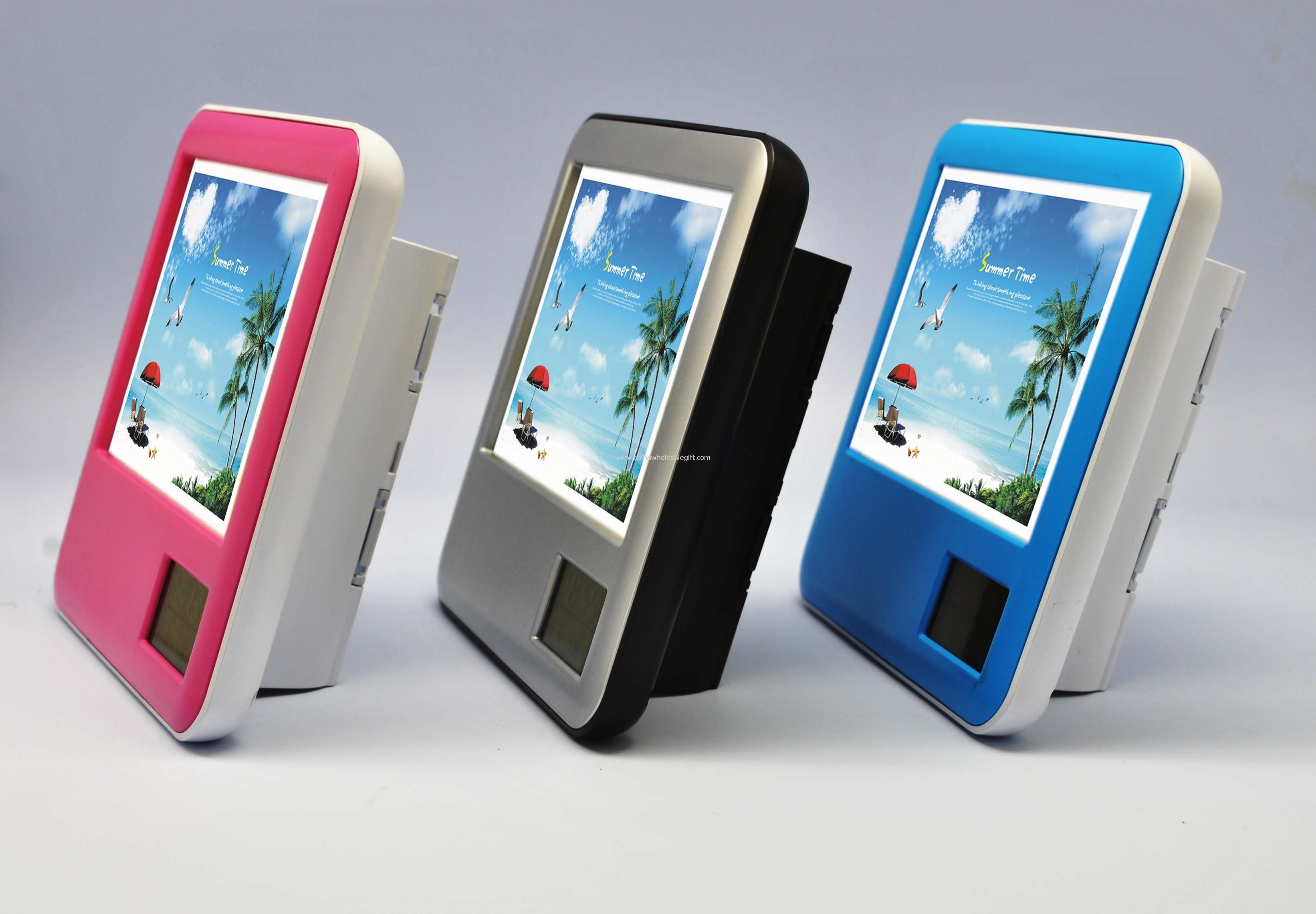 Pen Holder with Calendar and Photo Frame