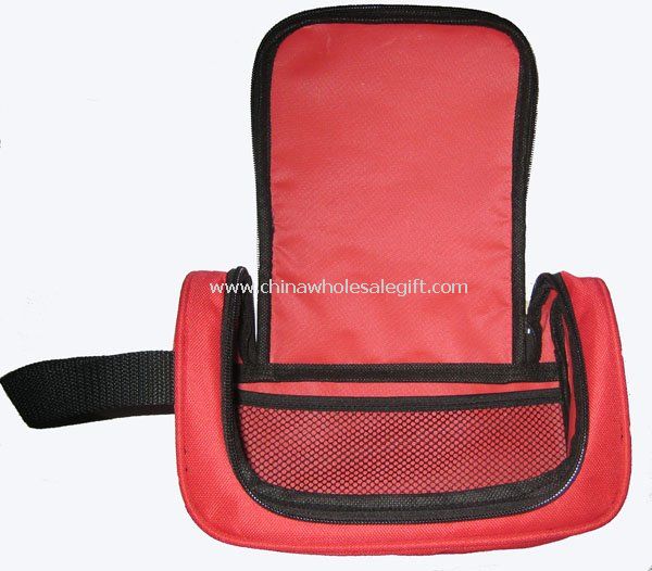 red cosmetic pouch