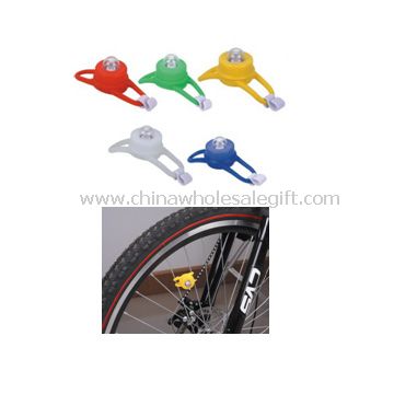 2CR2032 operated Bicycle Light