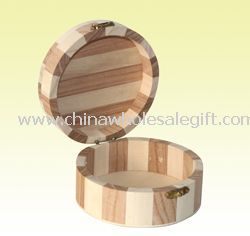 Personalized Round Jewelry Box