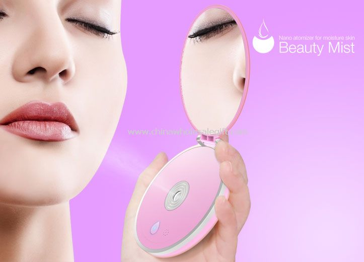Nano atomizer for moisture skin