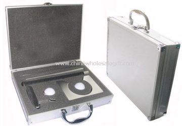 Metal Golf Set Packed in Aluminum Case