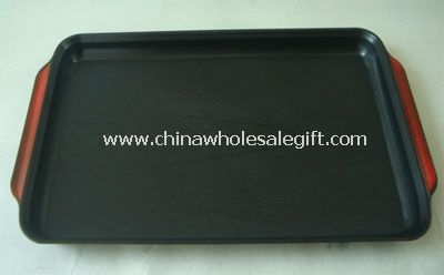 Anti-slip tray