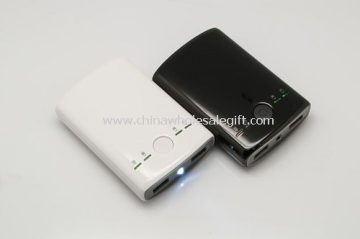 7800/6600mAh Dual USB Power Bank