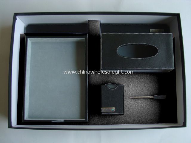 Desk set