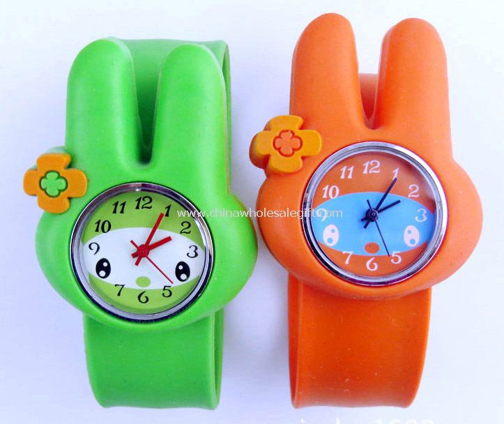 Child cartoon slap watch