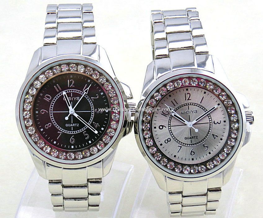 Fashion sports watch