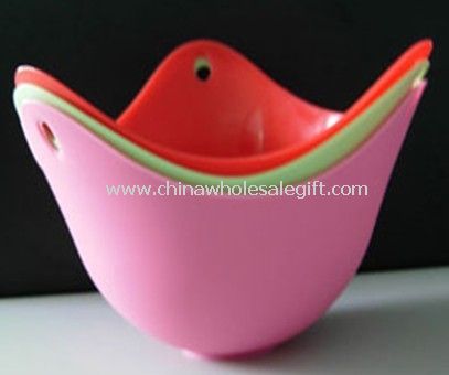 Silicone egg poacher